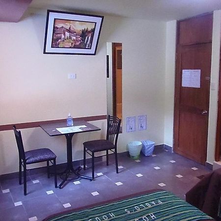 Hostal Pablo'S House Machu Picchu Bagian luar foto