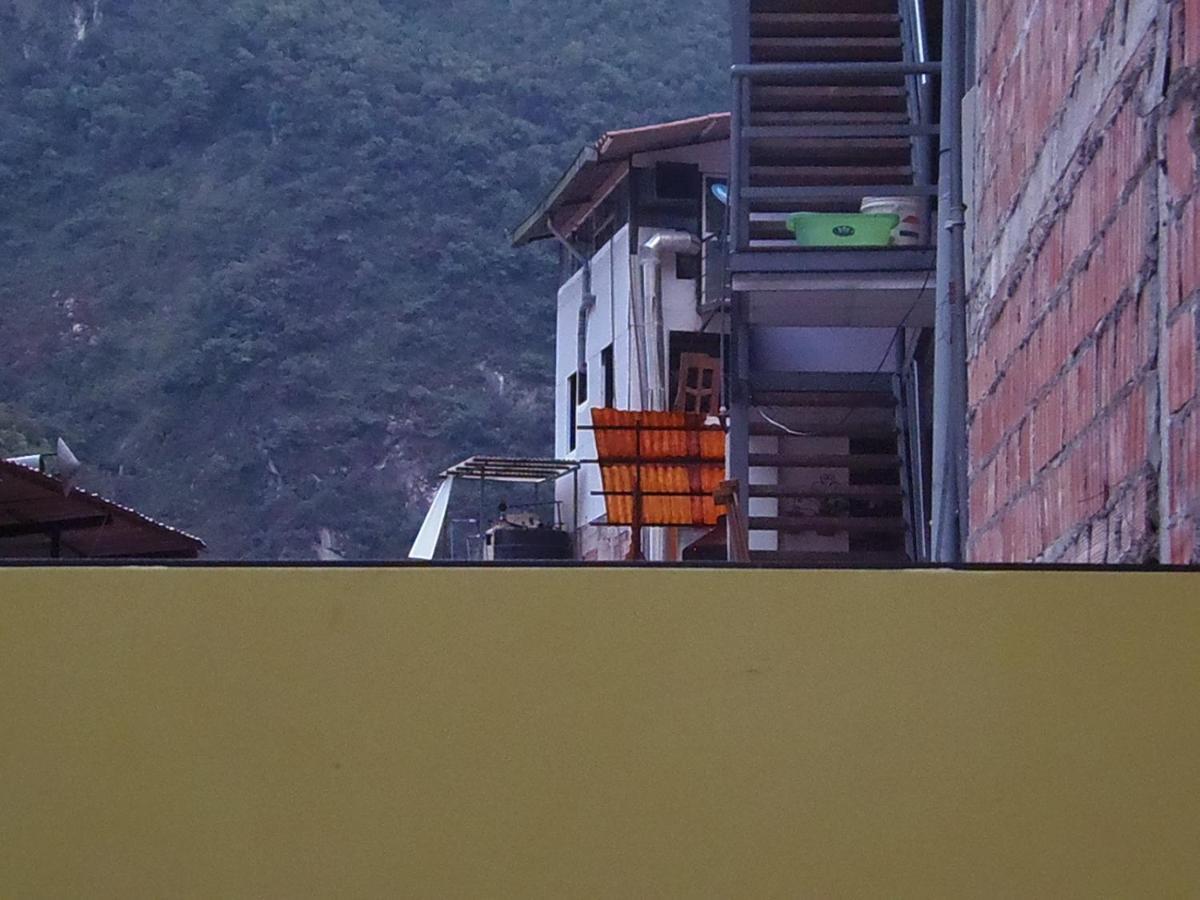 Hostal Pablo'S House Machu Picchu Bagian luar foto